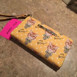 NWT Betsey Johnson BowTie Kitty Wristlet/Wallet